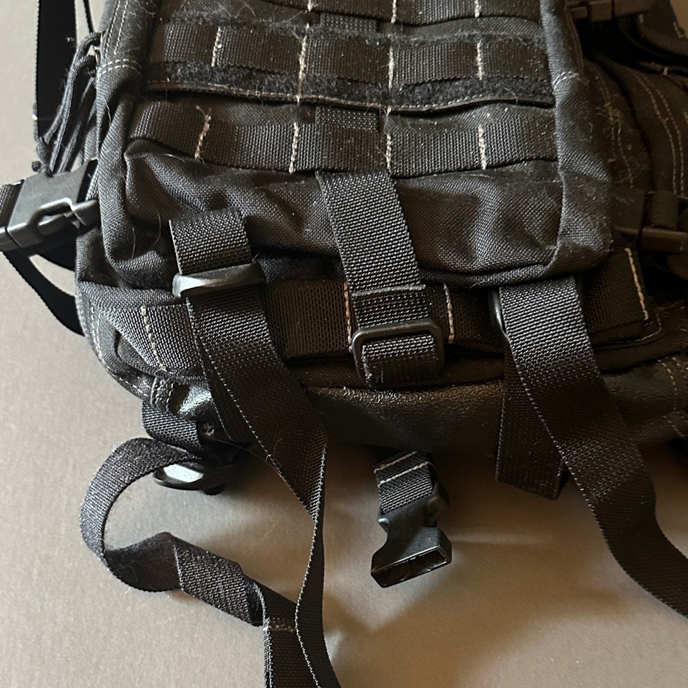 Maxpedition Charcoal Tactical Backpack Falcon II - Picture 3 of 8